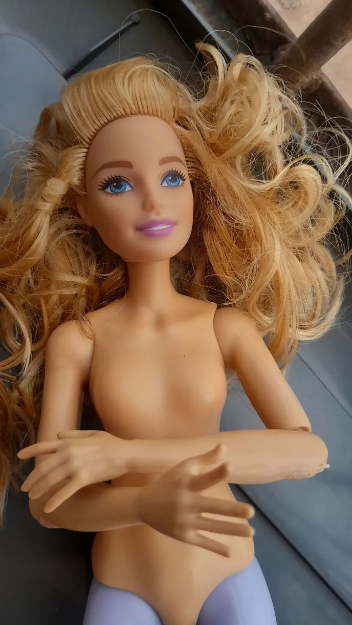2 lindas bonecas Barbies  - Foto 4