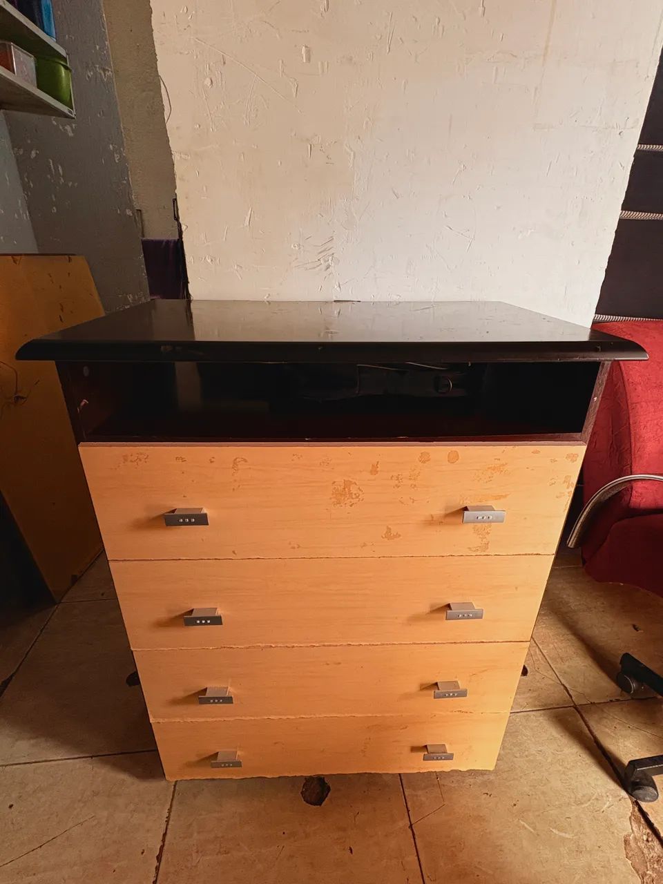 Cômoda 4 Gavetas - Excelente - Foto 2