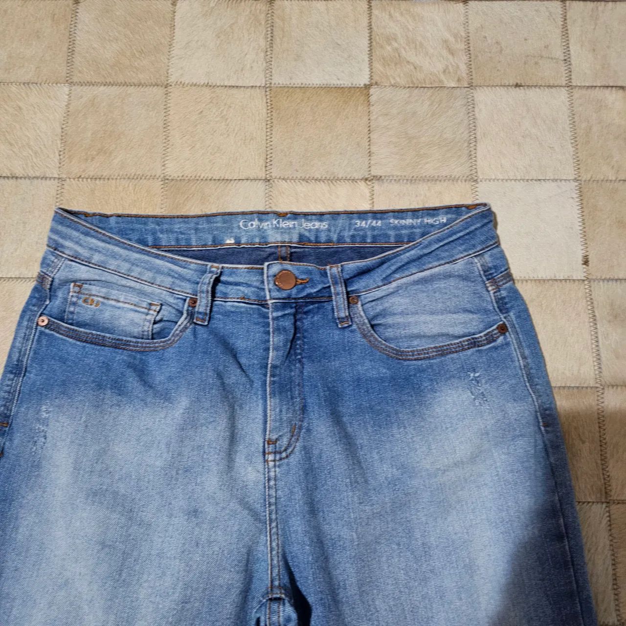 Calça jeans Calvin klein - Foto 2