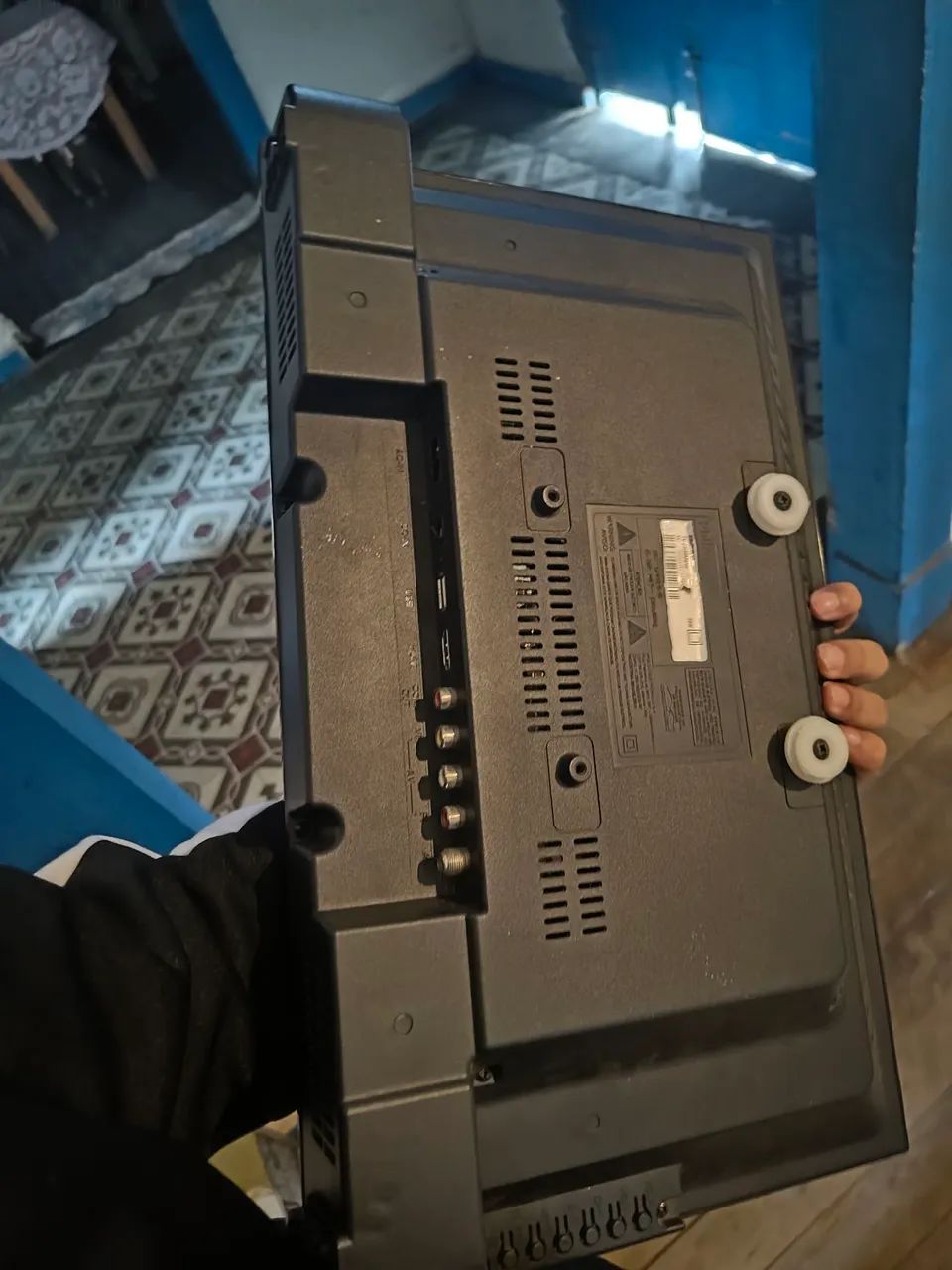 TV PHILCO BARATA 
