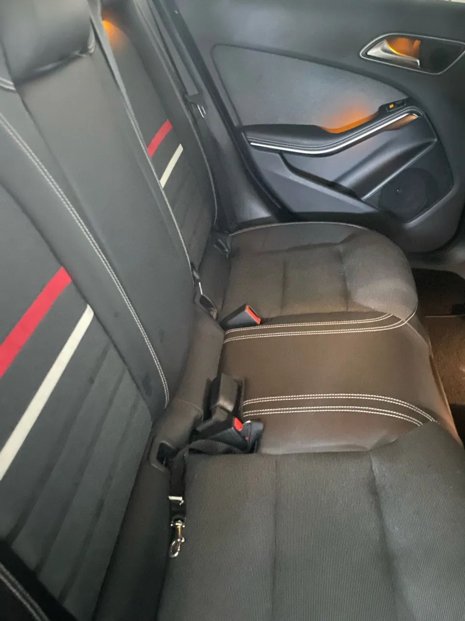Mercedes-Benz Classe CLASSE A 200 1.6 TB 16V STYLE 156CV AUT. 2015