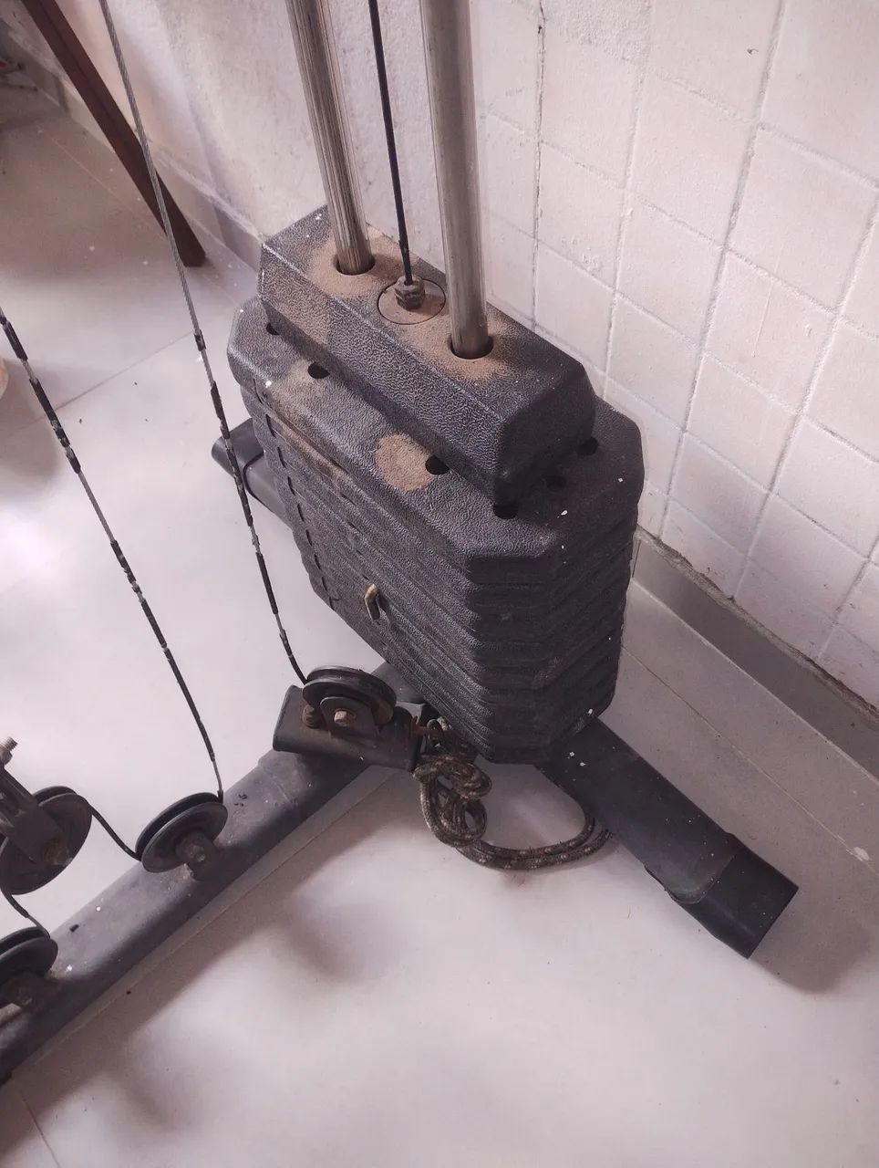 Máquina de musculação  - Foto 5
