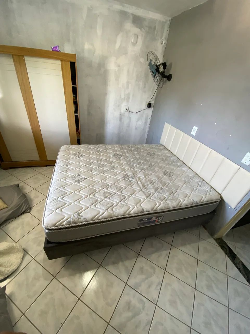 CAMA BOX QUEEN COM COLCHÃO ORTOPÉDICO - Foto 2