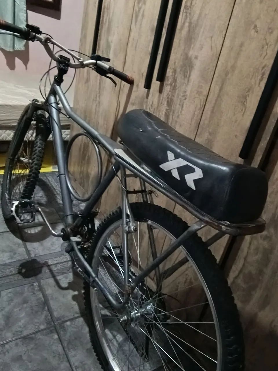 Bicicleta barra forte 