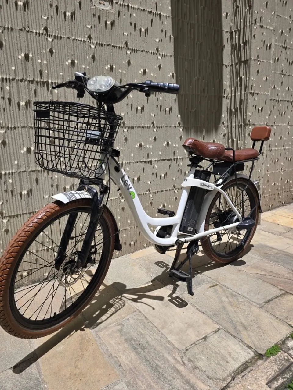 Bicicleta elétrica leve  - Foto 2