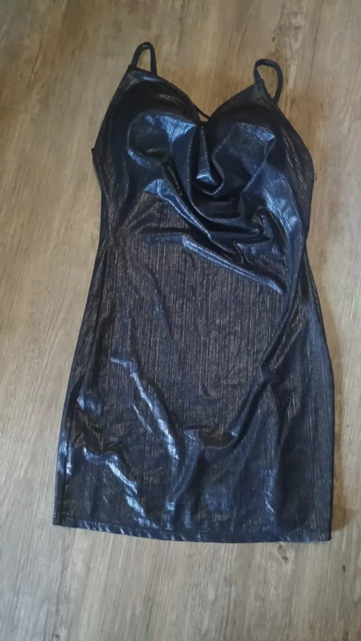 Vestido Tamanho M - DESAPEGO