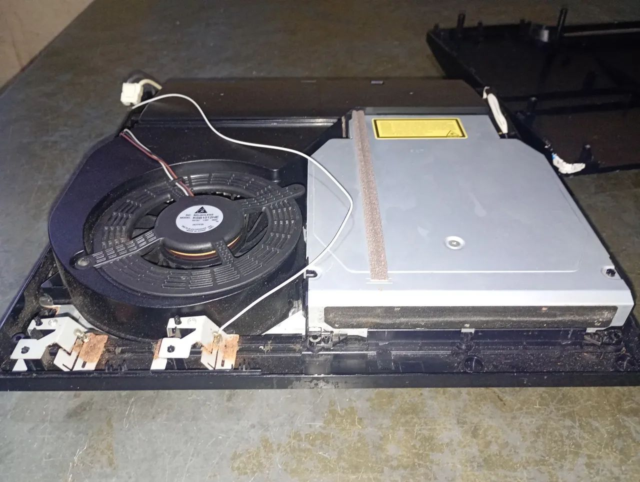 Carcaça ps3 com alguns itens - Foto 4