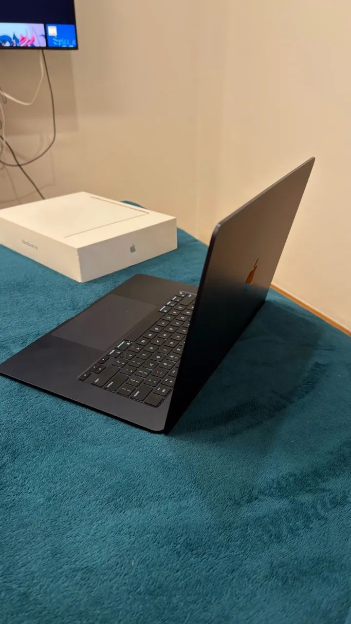 Macbook Air M2 com 99% de saúde de bateria - Foto 3