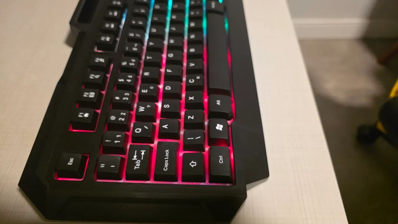 Teclado inova USB LED para jogos - Foto 2