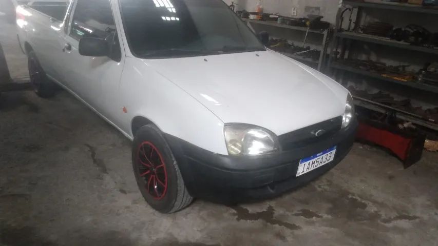 Ford Courier 1.6 L/ 1.6 Flex 2011