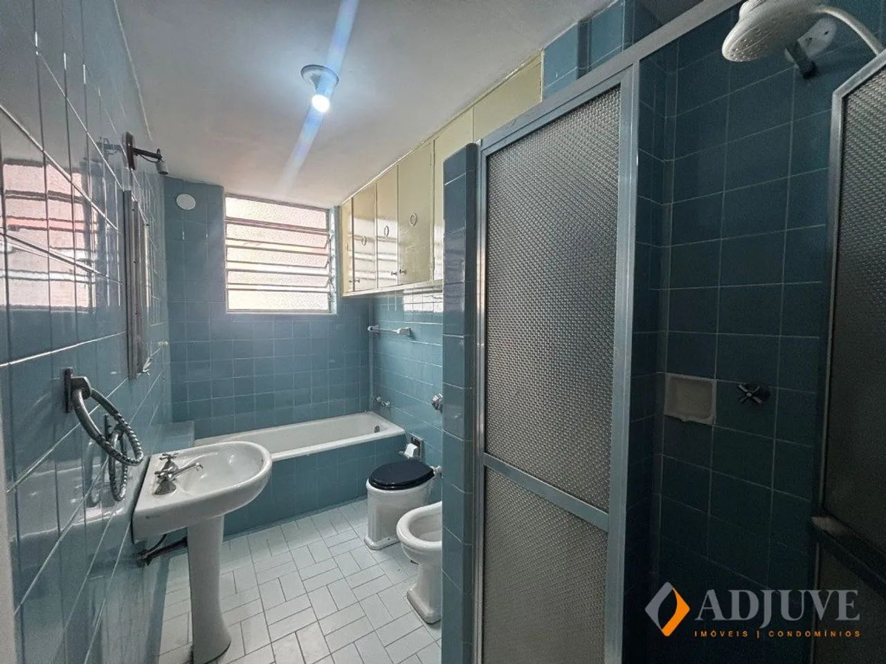 APARTAMENTO BEM ILUMINADO COM DOIS QUARTOS NO CENTRO - Foto 6