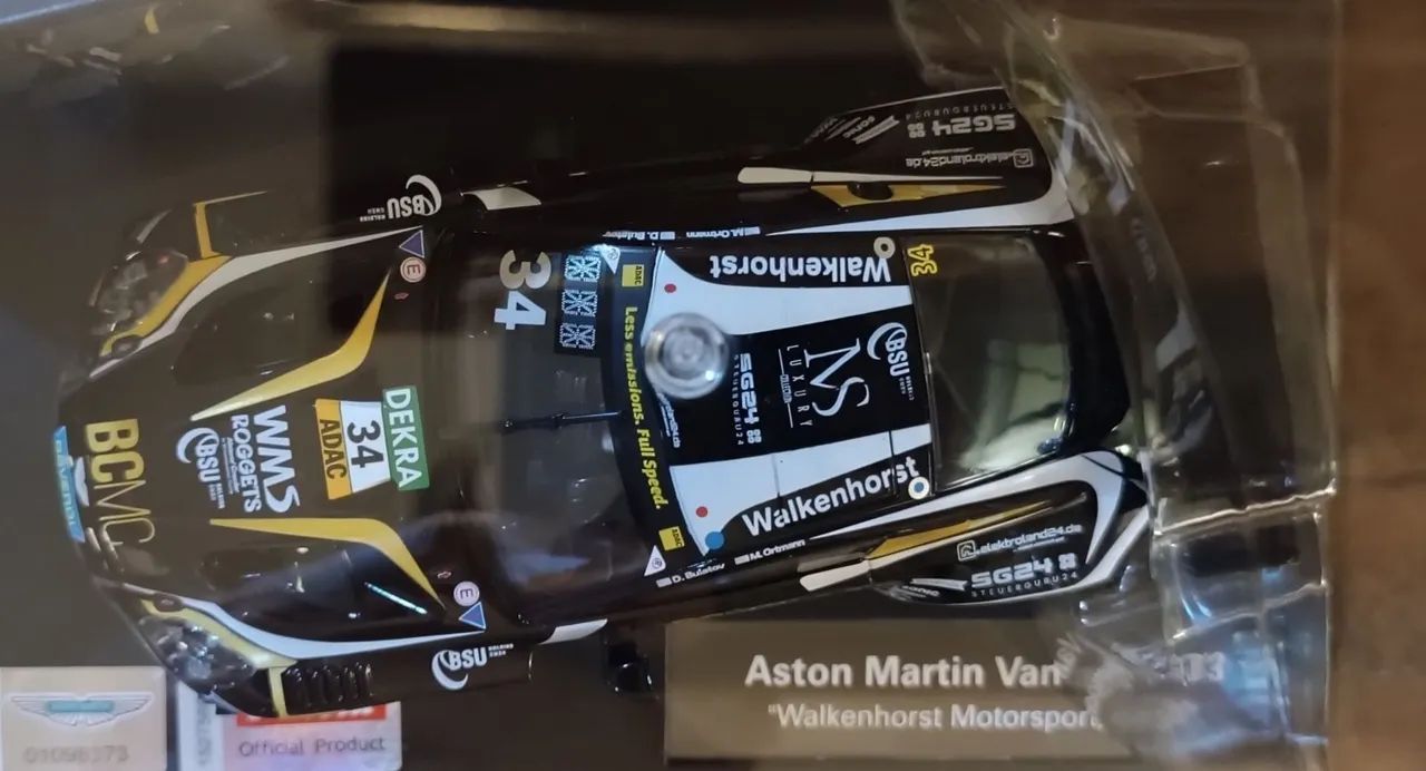 Autorama Carrera Evolution Aston Martin Vantage GT3 #34 - Foto 4