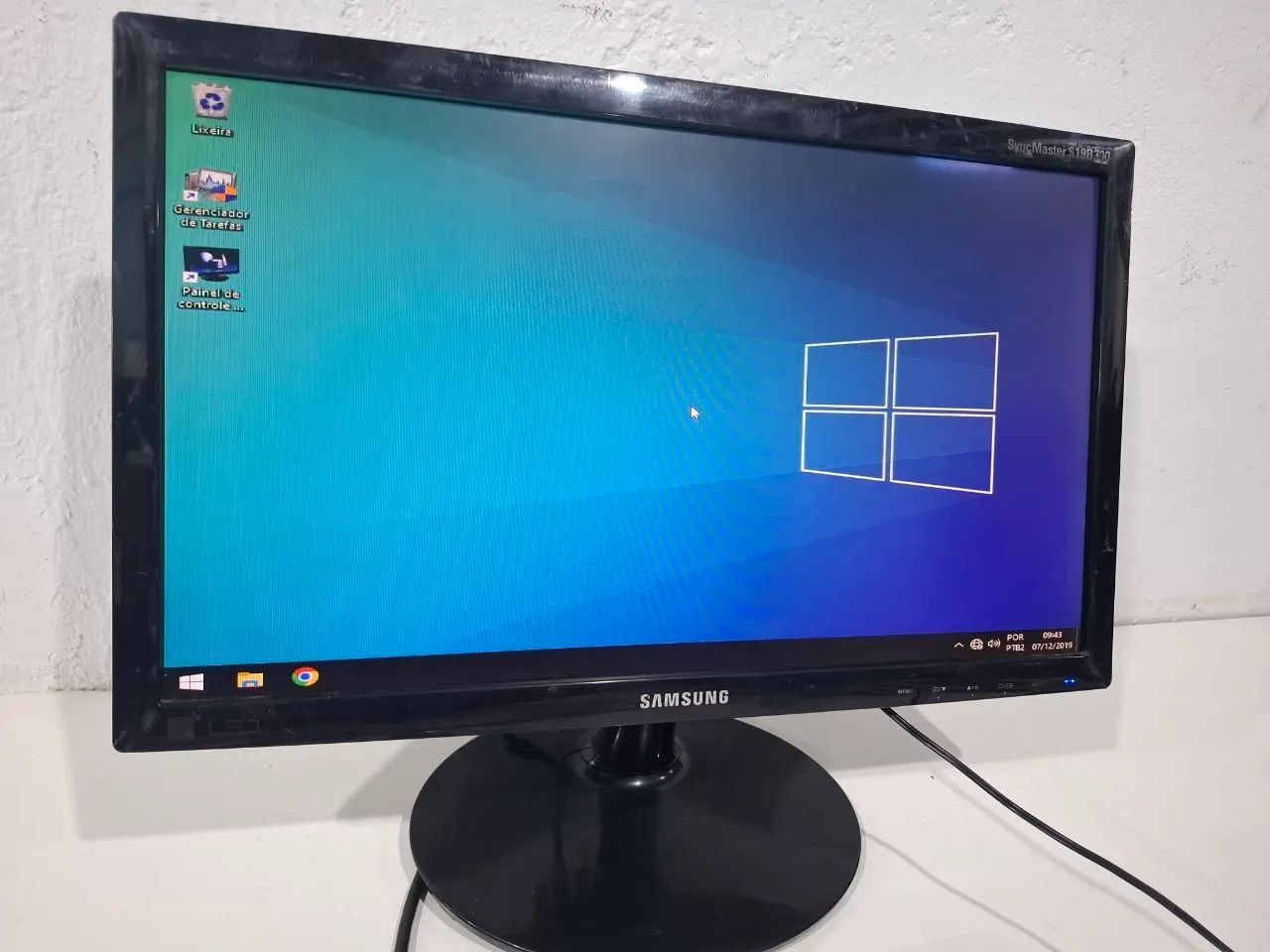 Monitores diversas marca tamanho '15 , 20 ' quebra galho - Foto 2