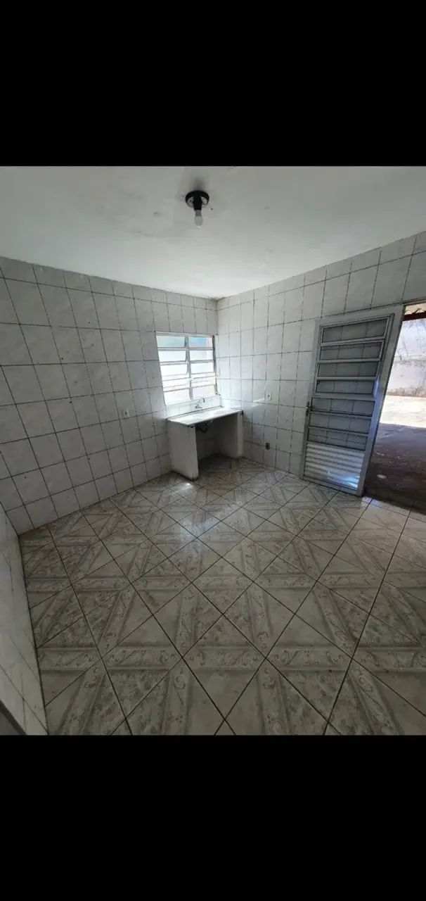 Casa com Salão Comercial à Venda  Francisco Morato/SP - Foto 2