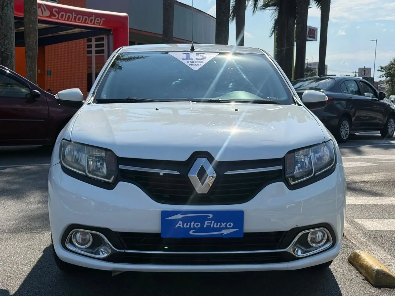 Renault Logan Dynamique Flex 1.6 16V 4P 2015 - Foto 2