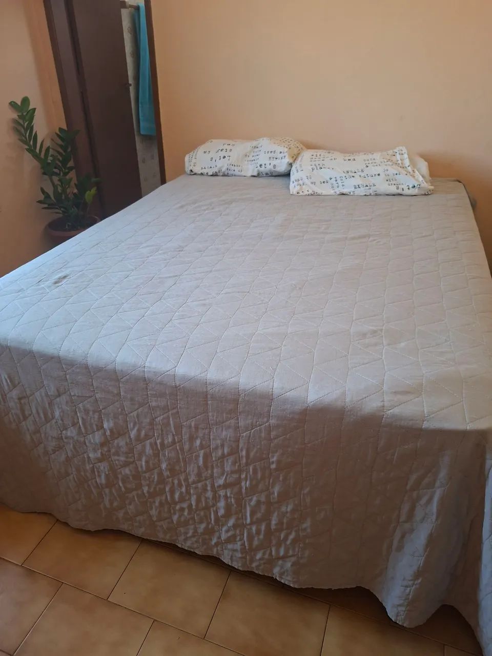 Cama casal box 