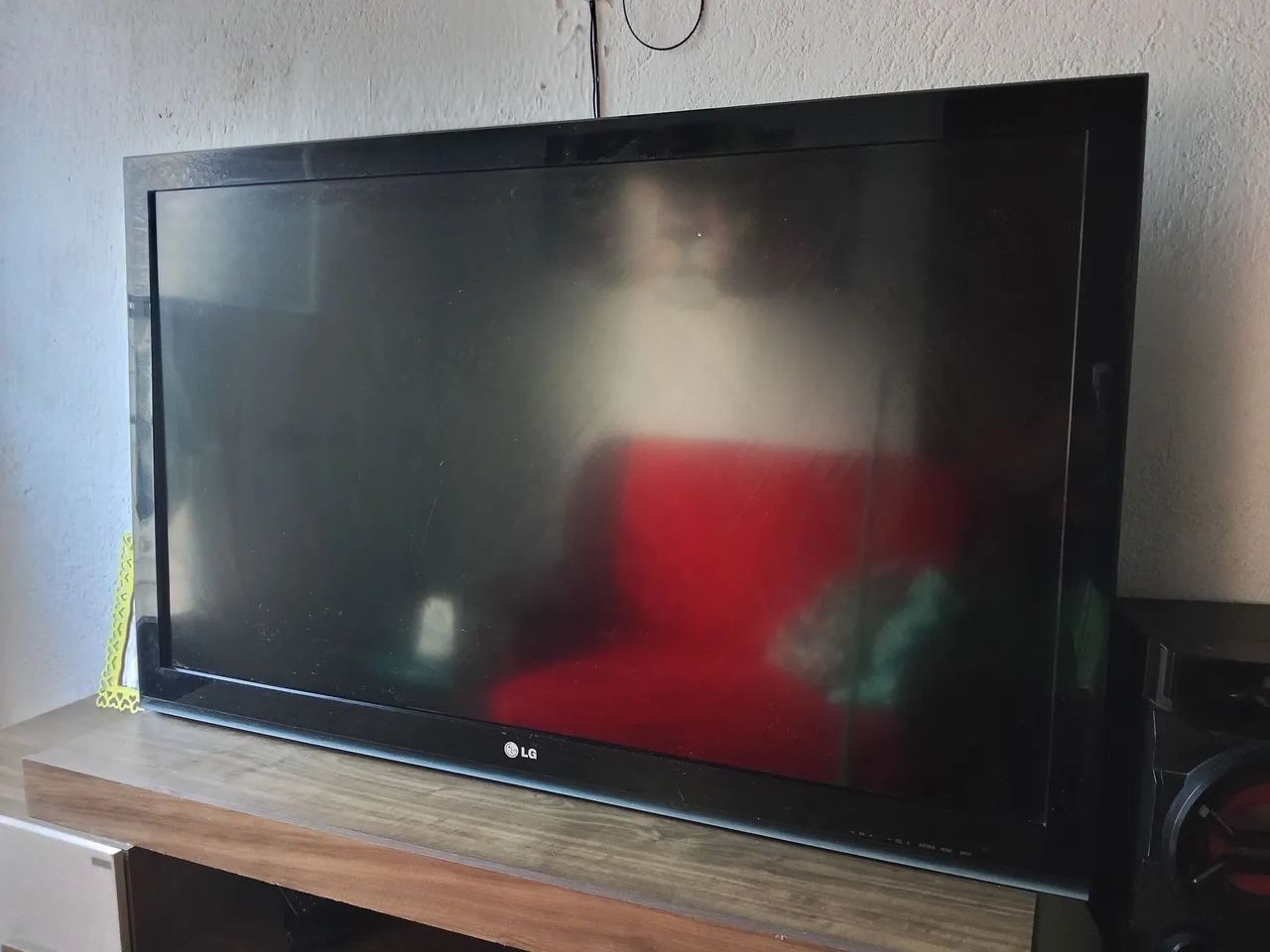 Vendo Tv LG Grande para retirada de peças (SÓ FALE SE TIVER INTERESSE)