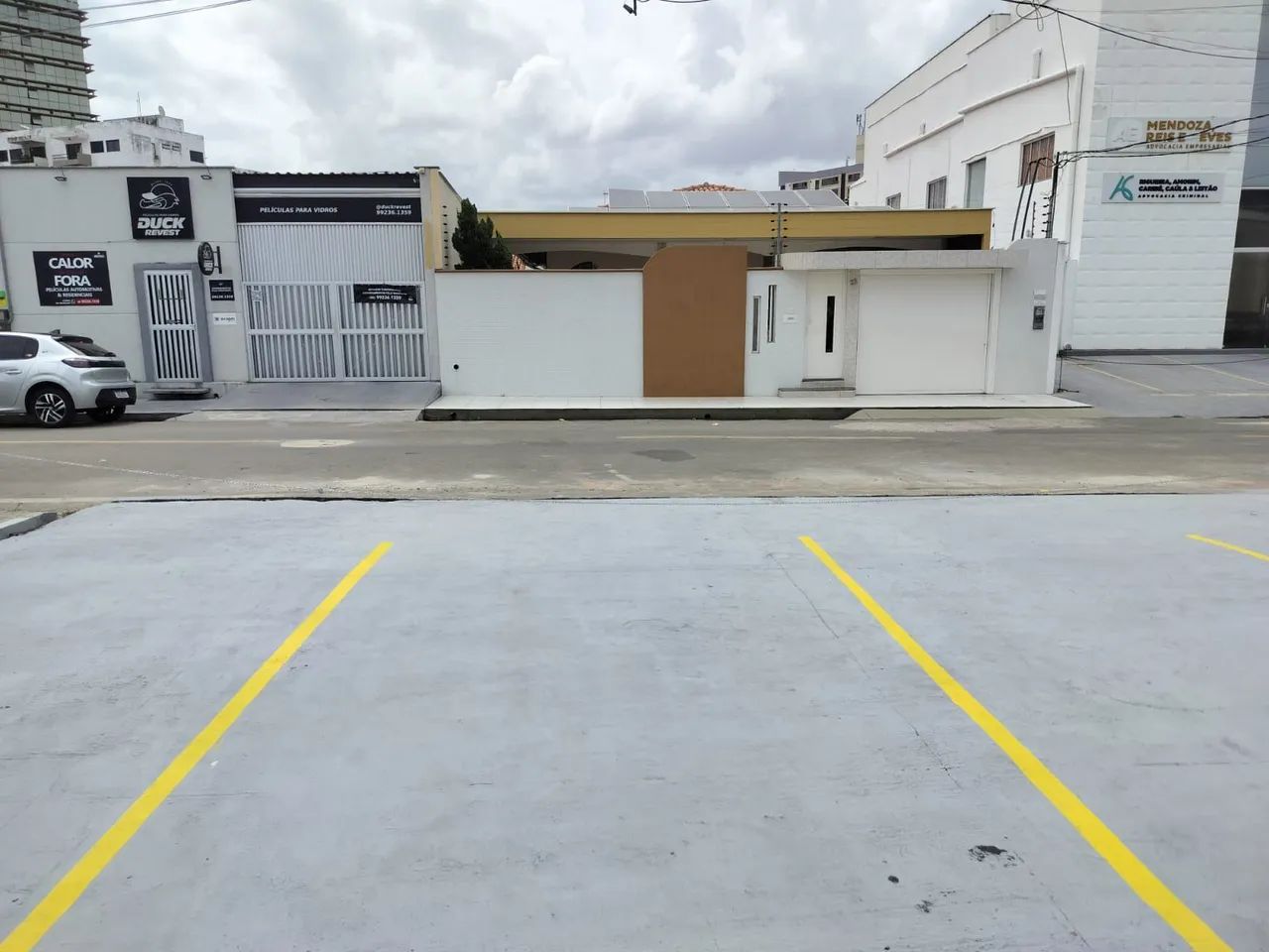 Alugo Excelente Prédio Comercial na Lagoa
