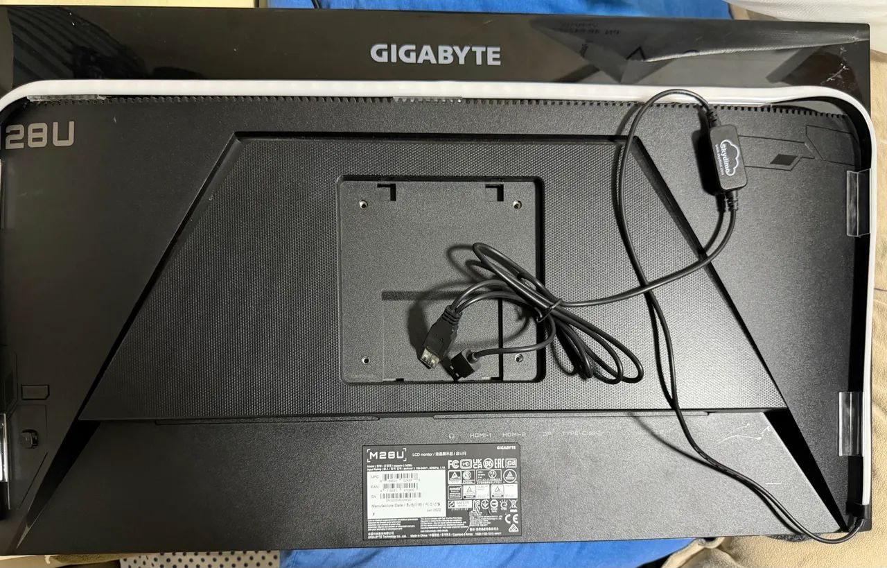 Monitor Gigabyte 28 M28U 4K 144hz - Foto 3