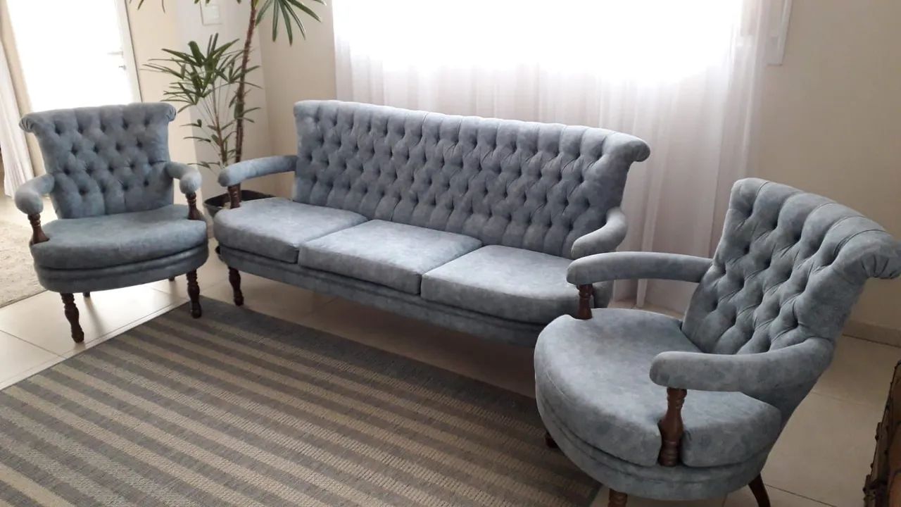Conjunto sofá/poltronas 