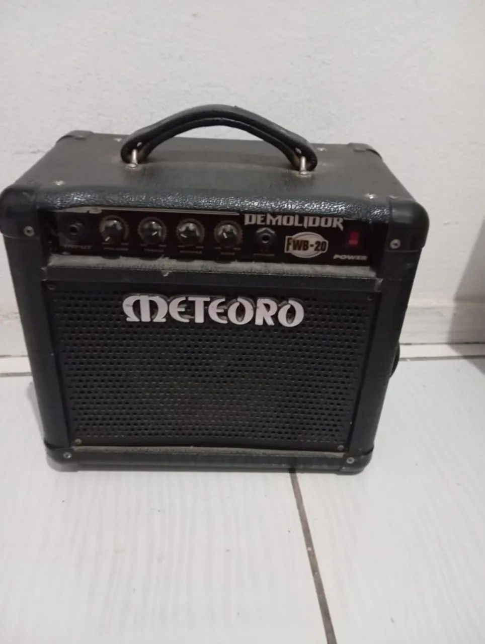 Cubo meteoro e baixo fender (chinês) - Foto 3