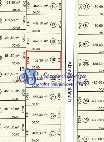 Amplo lote na Cidade Alpha com 462,30m² - Foto 3