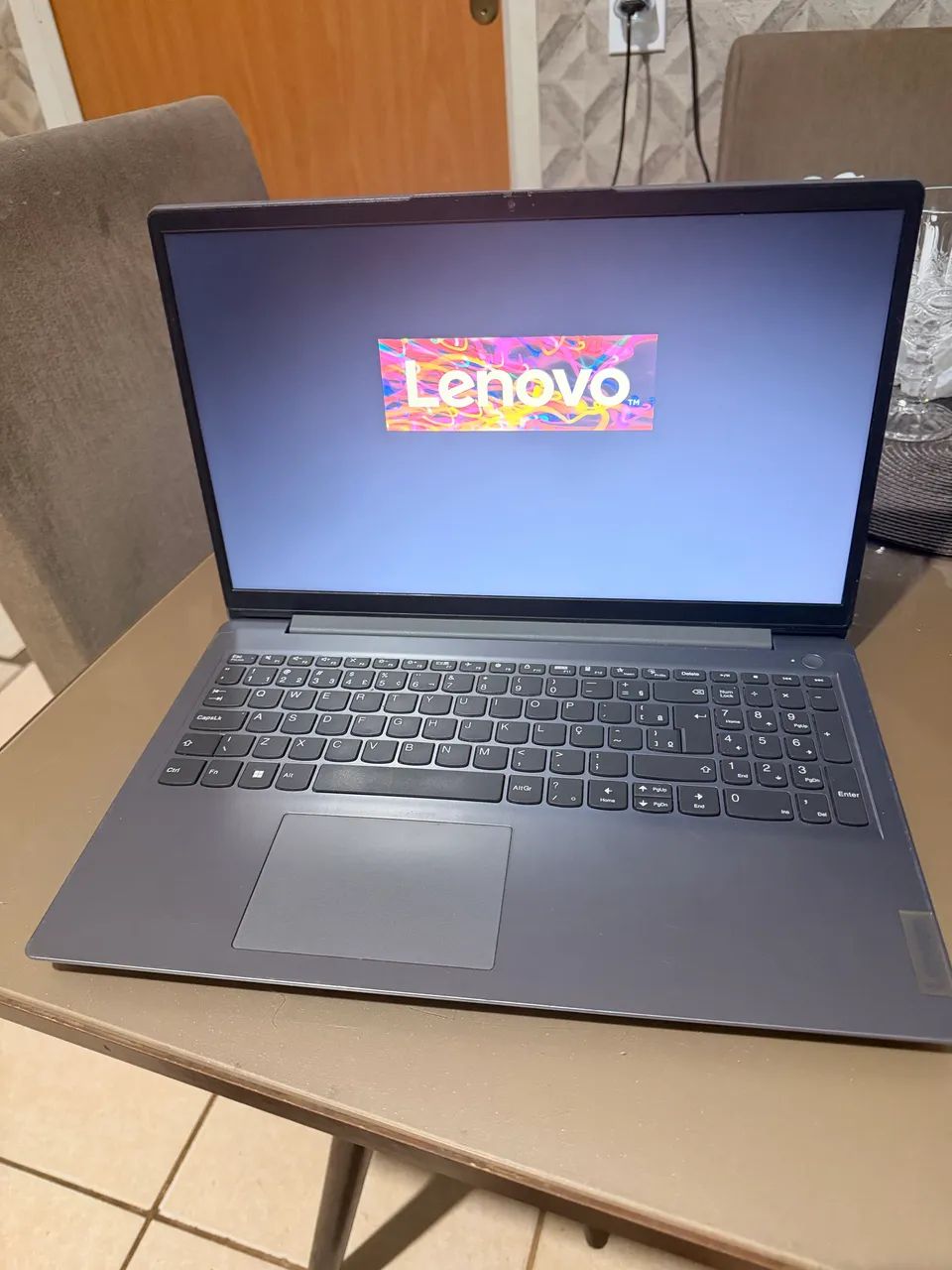 Notebook Lenovo ryzen 5500u 8 gb de ram  - Foto 3