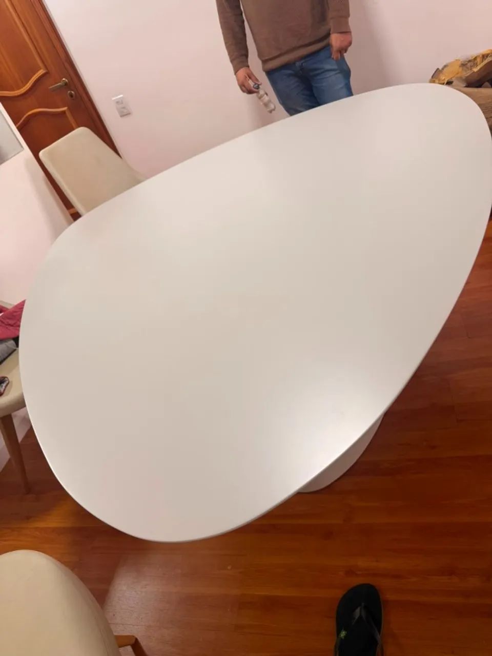 Mesa de jantar orgânica com 6 cadeiras - Foto 2