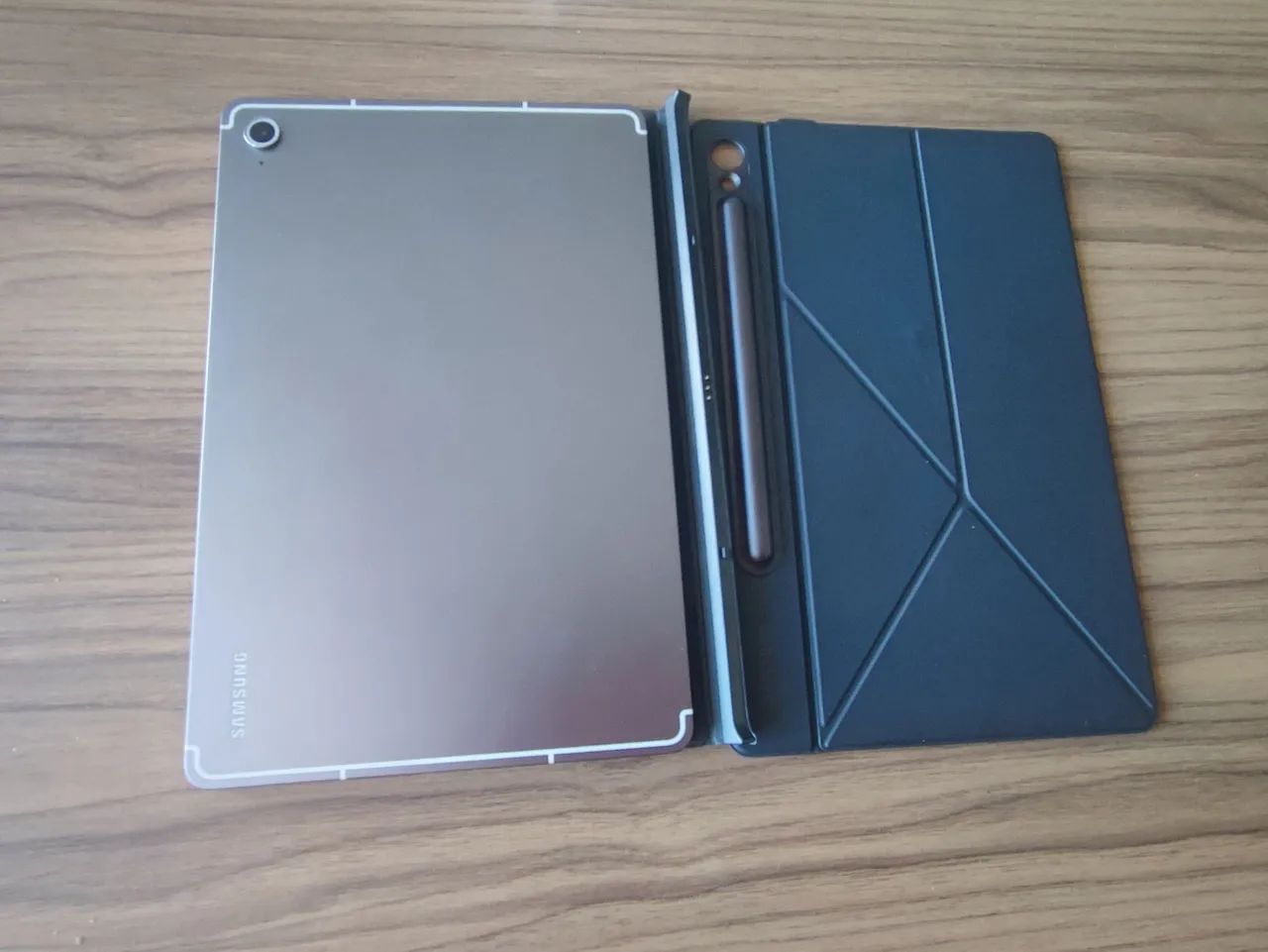 Tablet Samsung S10 Fe 11" 128/8gb  - Foto 2