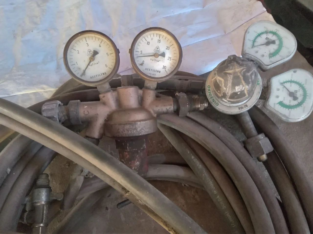 Excelente equipamento de funilaria 5 massaricosmassarico manômetros e mangueiras 1600,00 - Foto 4