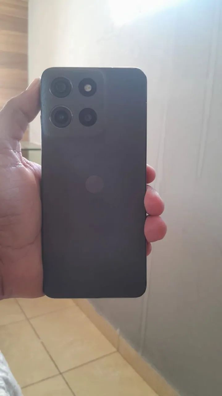 Celular Moto G15