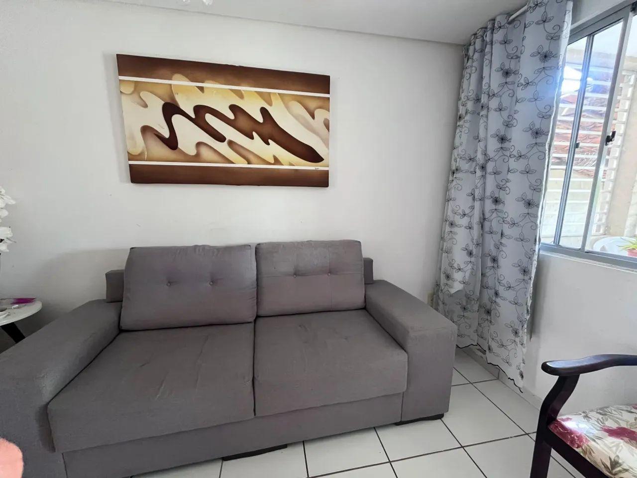 Sofá 2 lugares + Quadro decorativo de parede - Foto 2