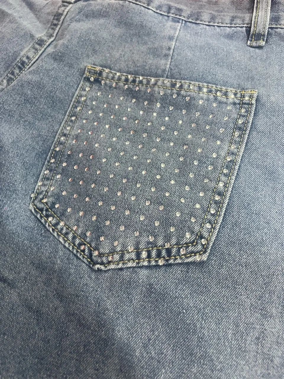 Calça Jeans Feminina com Strass - Foto 4