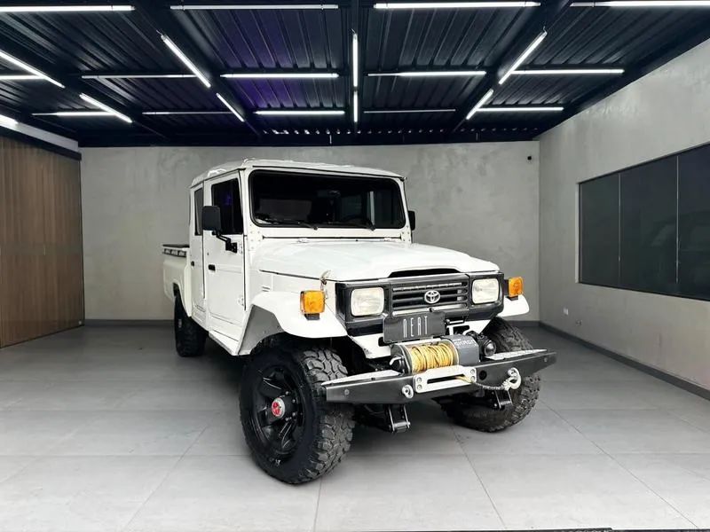 Toyota Band.Jipe Band.Jipe Cap.de Aço Chas. Longo Diesel 1998