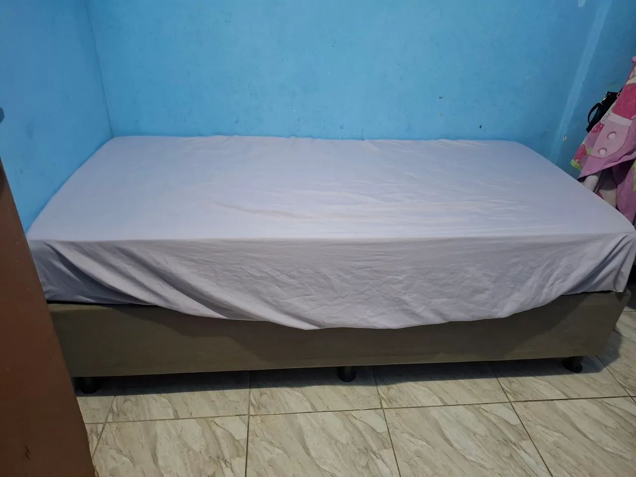 Cama de solteiro 