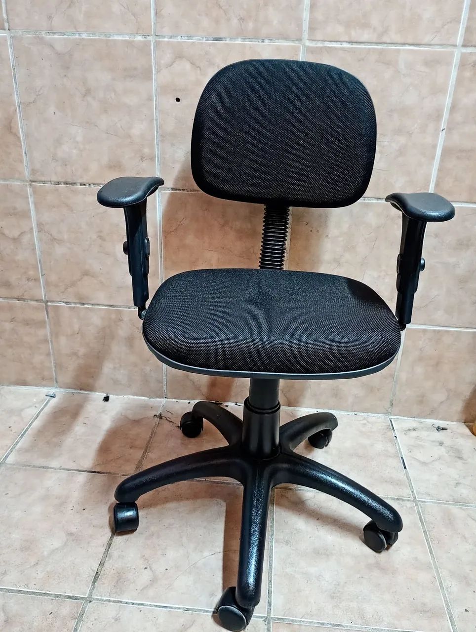 Cadeira de escritório secretaria  - Foto 3