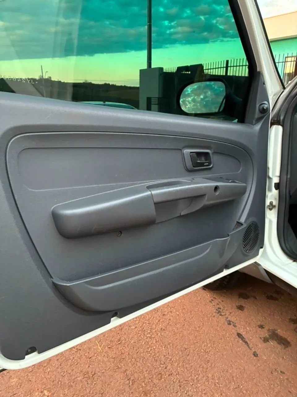 Fiat Strada Working Hard 1.4 Fire Flex 8V CS 2018 - Foto 4