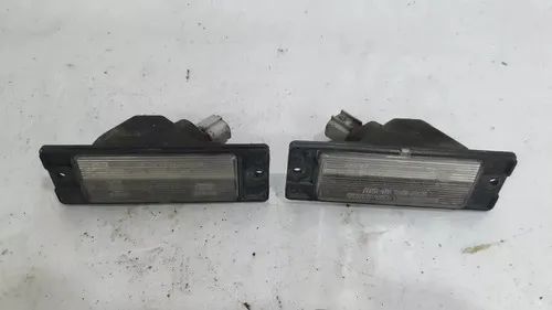 Luz De Placa Mitsubishi Lancer 96 97 98 99 00 - Foto 2