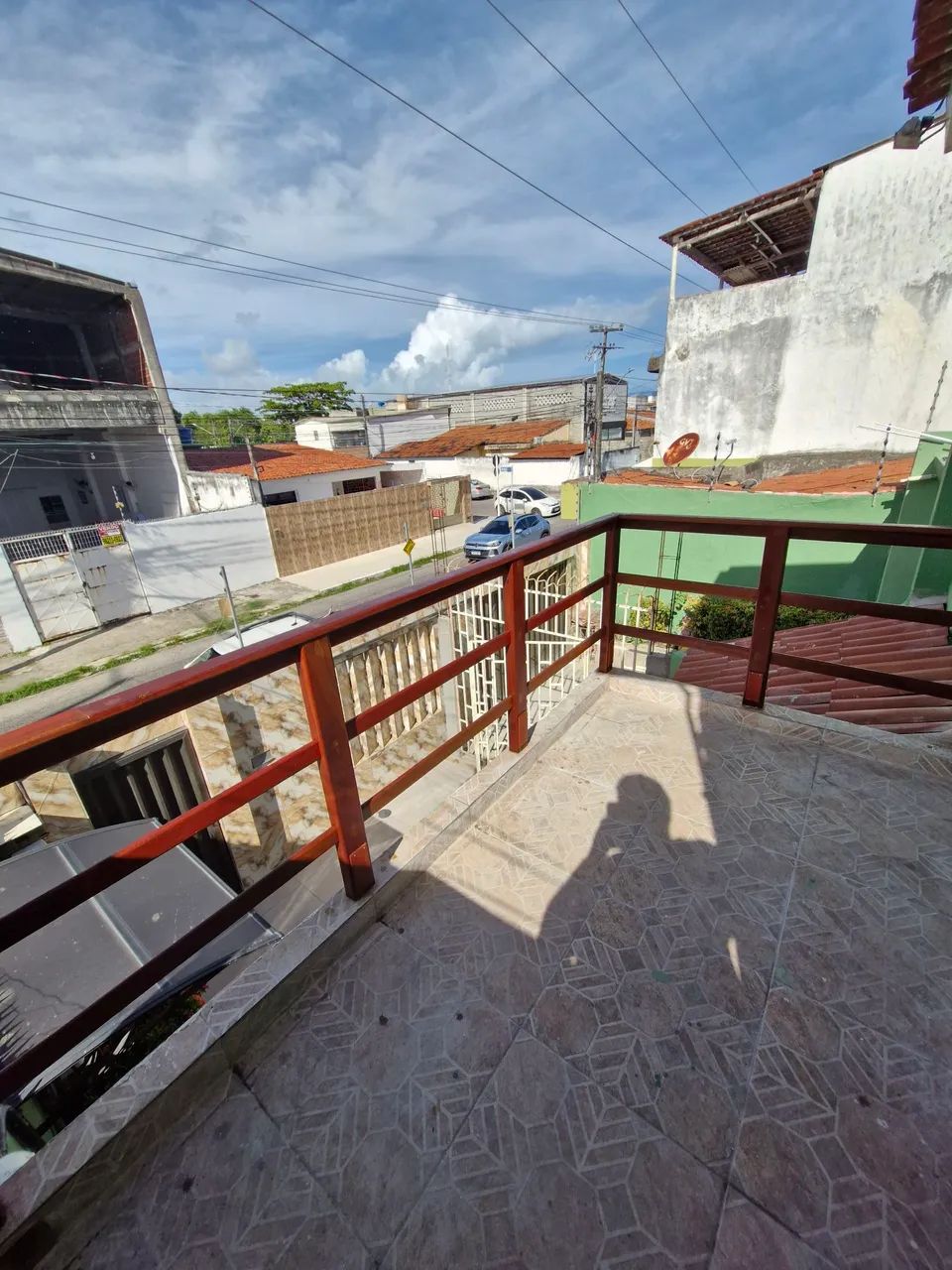 Alugo casa na Avenida Brasil, bairro Poço. - Foto 4