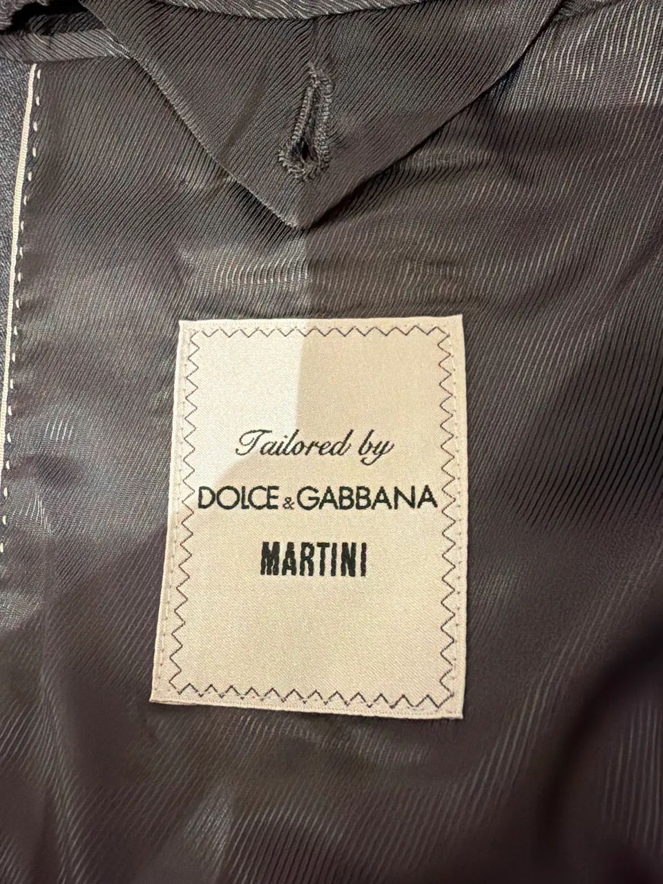 Terno Dolce & Gabbana cinza em perfeito estado - Foto 4