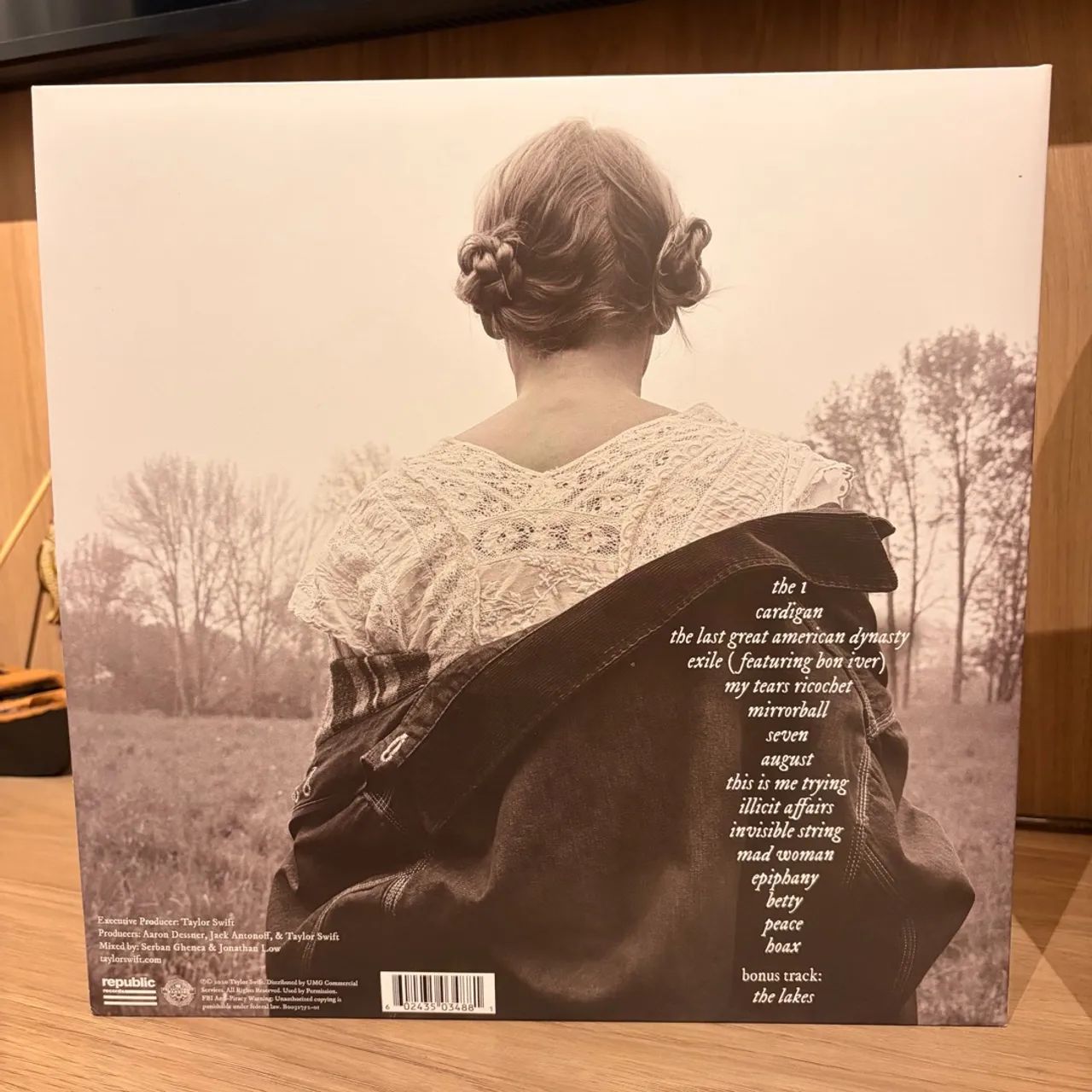 LP Vinil Taylor Swift - Folklore (Usado) - Foto 2