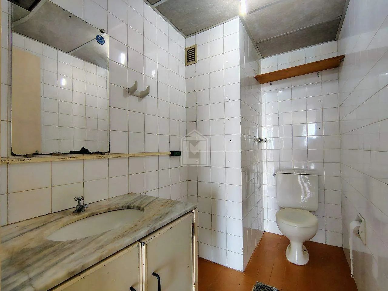 LÍVIA MACHADO ALUGA: Sala Comercial de aproximadamente 50 m² - Foto 4