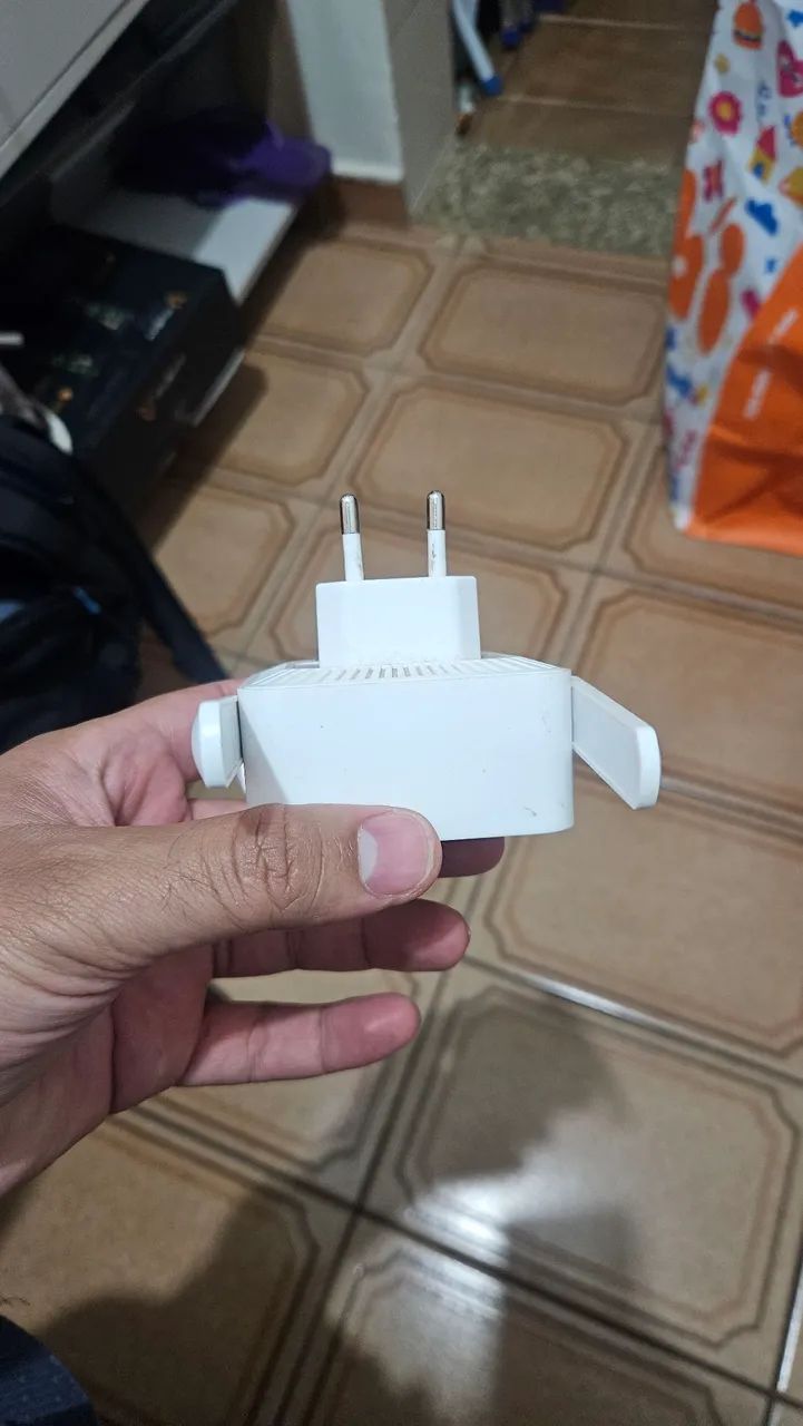 Repetidor Wi-Fi dual band ac1200 - Foto 3