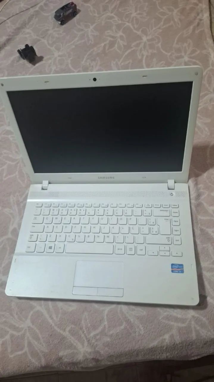 Vendo notebook SAMSUNG 