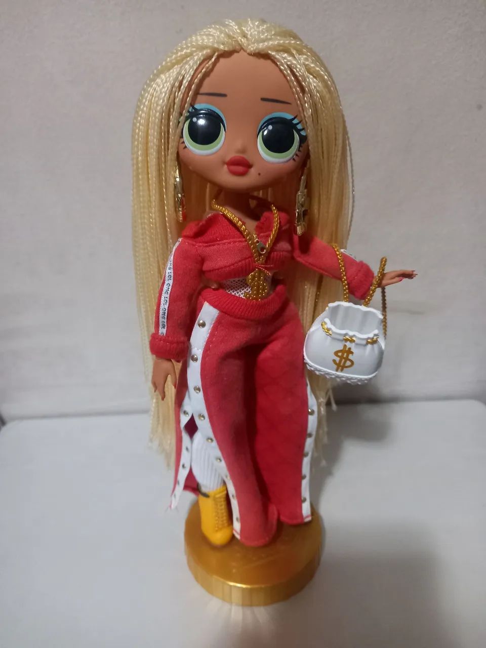 Boneca LOL Surprise OMG