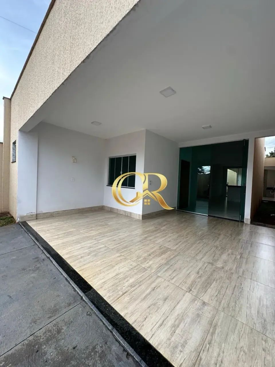 Casa térrea no Santa Genoveva