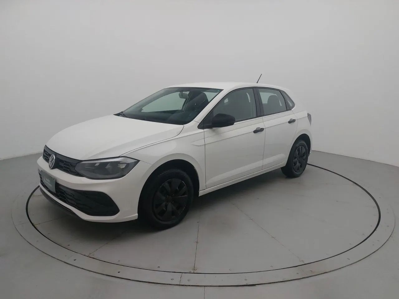 Volkswagen Polo Track 1.0 Flex 12V 5p, foto 1 de 18