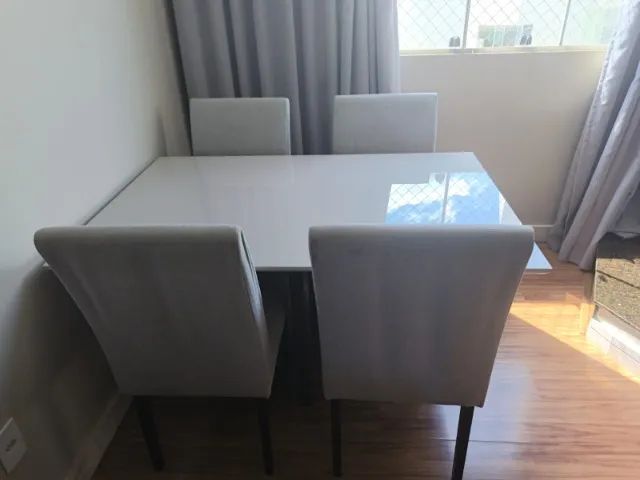 Mesa retangular com tampo de vidro + 4 cadeiras - Foto 2
