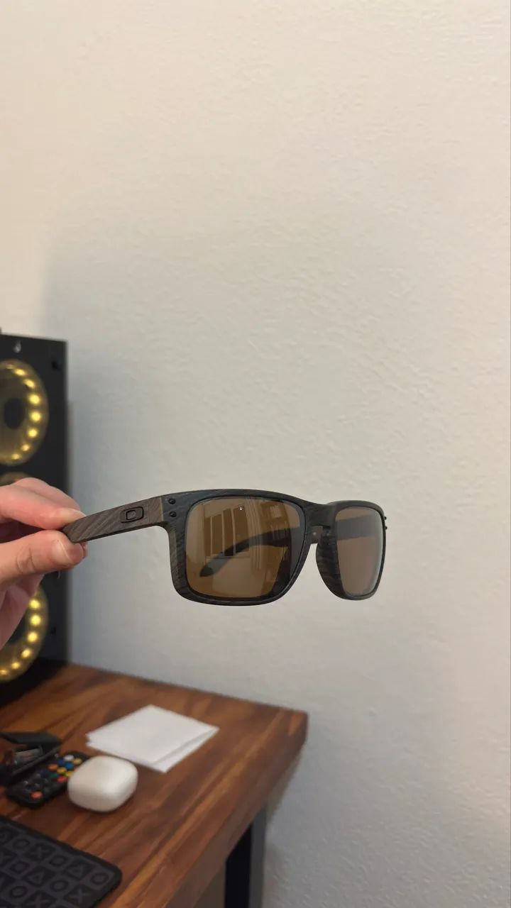 Óculos Oakley Holbrook Woodgrain  