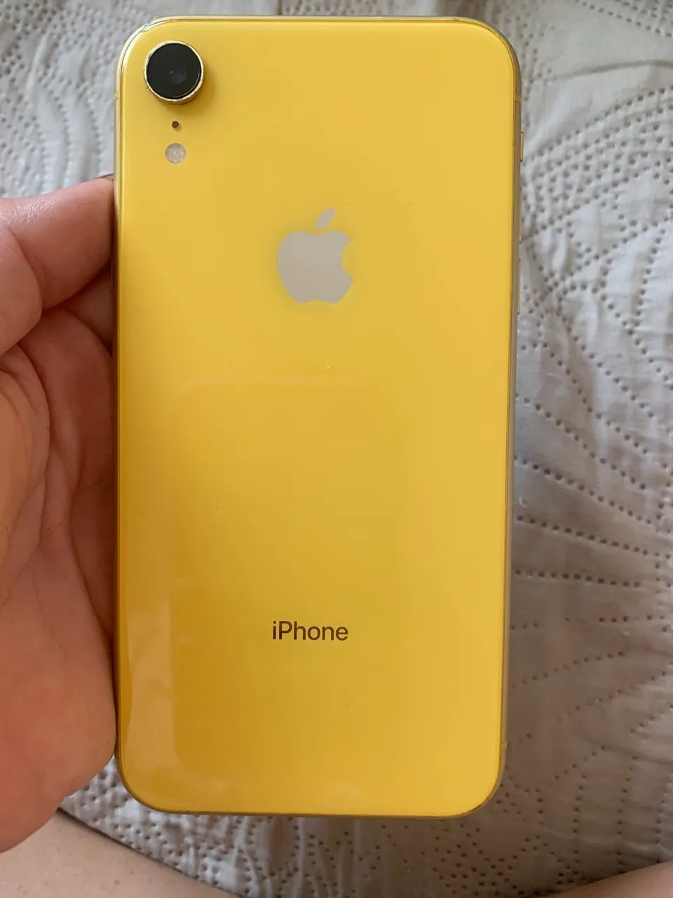 iPhone XR 64gb amarelo